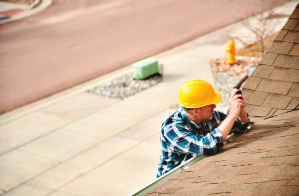 Best Roof Gutter Cleaning  in Center Point, TX